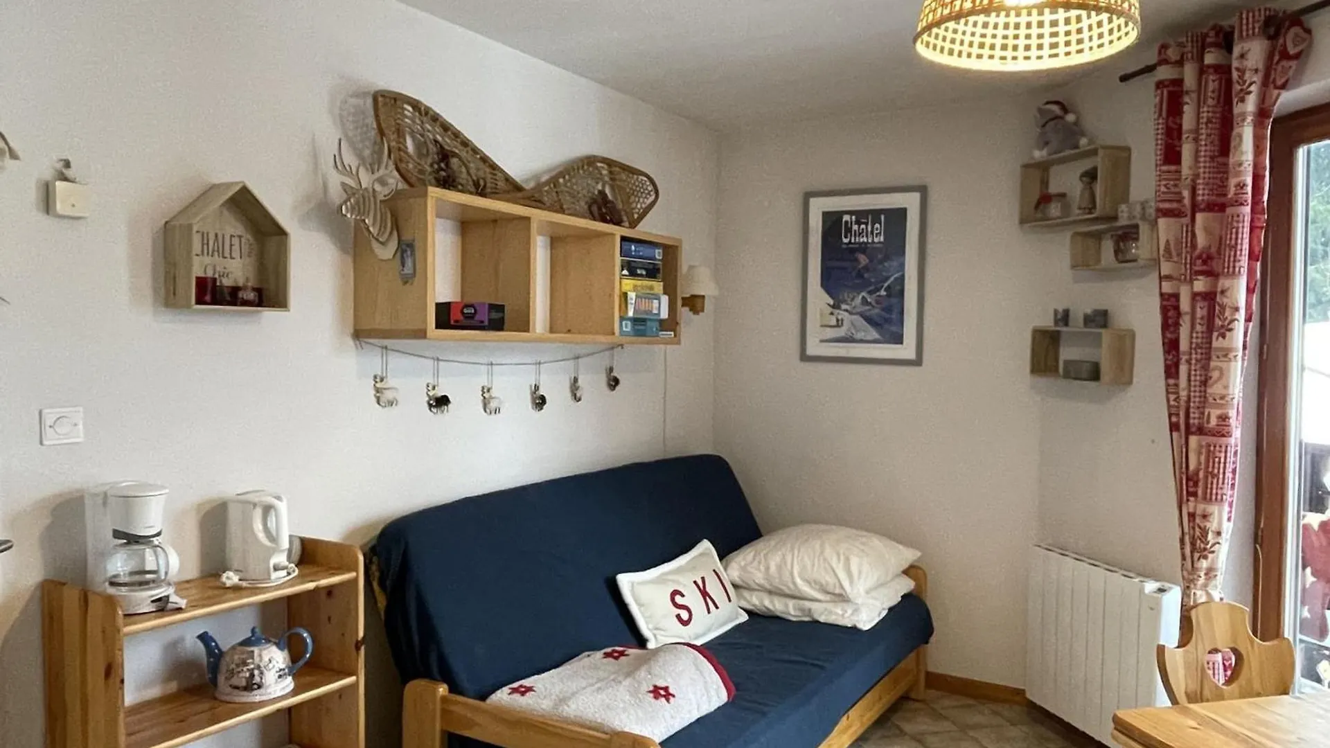 Studio Cosy Pour 4 Personnes A Chatel, Balcon Et Parking - Fr-1-676-210